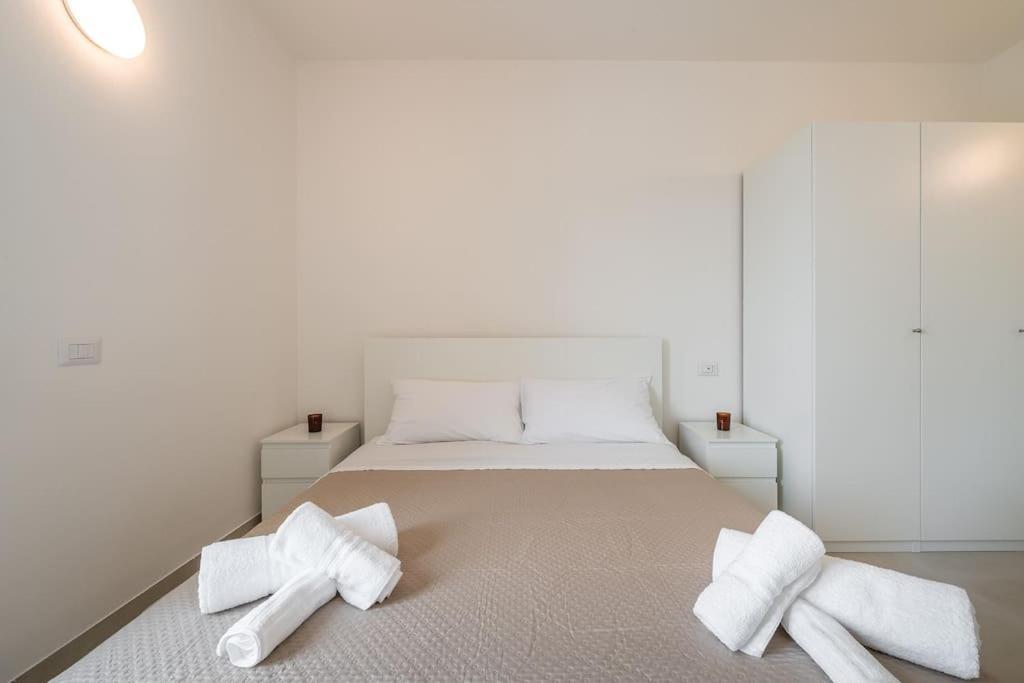 Camelia Apartment Pirri
